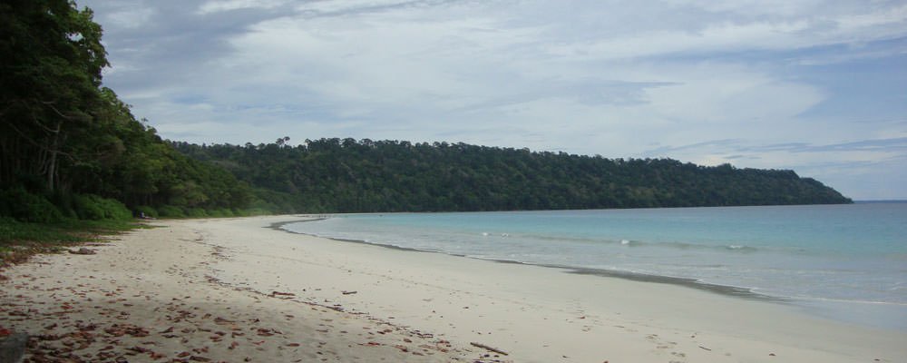 Lamiya Bay Beach